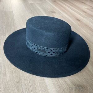 Lack of Color Black Hat